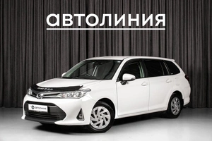 Универсал Toyota Corolla Fielder 2019 года, 1399000 рублей, Красноярск