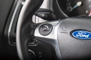 Хетчбэк Ford Focus 2013 года, 839000 рублей, Томск