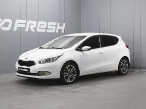 Хетчбэк Kia Ceed 2014 года, 1120000 рублей, Омск