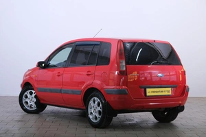 Хетчбэк Ford Fusion 2007 года, 489000 рублей, Омск