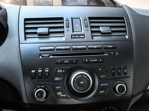 Седан Mazda 3 2012 года, 918070 рублей, Кирилловка