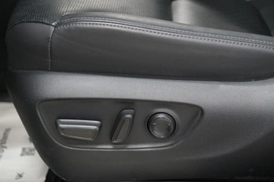 Внедорожник Toyota Land Cruiser 2022 года, 11889000 рублей, Омск