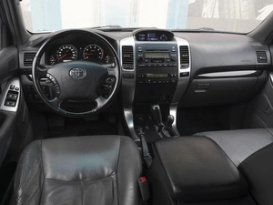 Внедорожник Toyota Land Cruiser Prado 2007 года, 1969000 рублей, Тюмень