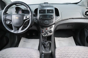 Седан Chevrolet Aveo 2013 года, 689000 рублей, Челябинск