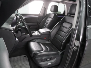 Внедорожник Volkswagen Touareg 2018 года, 4949000 рублей, Воронеж