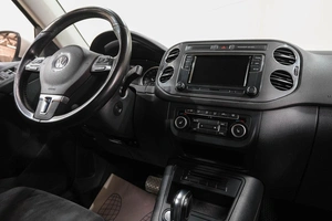 Внедорожник Volkswagen Tiguan 2013 года, 1979000 рублей, Новокузнецк