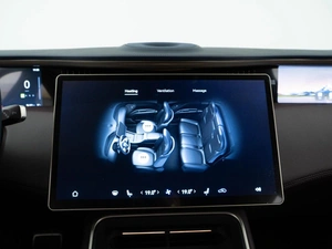 Внедорожник Avatr 11 2023 года, 5099055 рублей, Москва