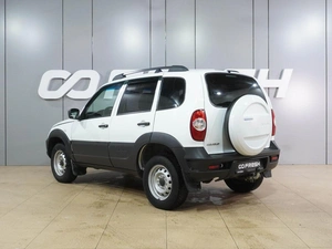 Внедорожник Chevrolet Niva 2018 года, 799000 рублей, Воронеж