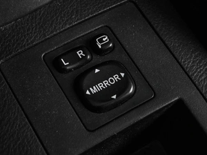 Внедорожник Toyota RAV4 2005 года, 1149000 рублей, Кирилловка