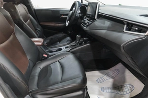 Седан Toyota Corolla 2019 года, 1599000 рублей, Новокузнецк