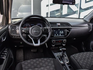Хетчбэк Kia Rio X-Line 2019 года, 1430000 рублей, Краснодар