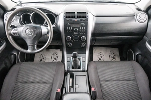 Внедорожник Suzuki Grand Vitara 2010 года, 1129000 рублей, Красноярск