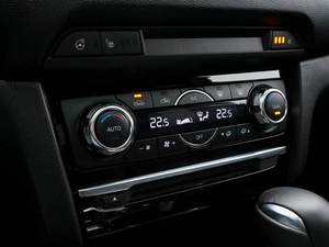 Седан Mazda 6 2016 года, 2300000 рублей, Волгоград