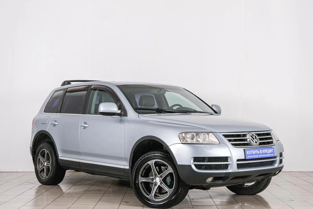 Внедорожник Volkswagen Touareg 2006 года, 899000 рублей, Красноярск
