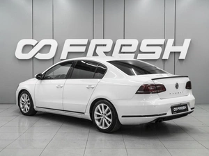 Седан Volkswagen Passat 2013 года, 1510000 рублей, Ростов-на-Дону