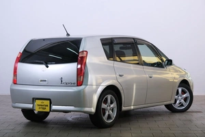 Универсал Toyota Opa 2003 года, 599000 рублей, Омск