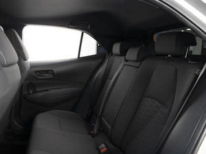Хетчбэк Toyota Corolla 2018 года, 1750000 рублей, Омск