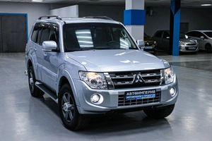 Внедорожник Mitsubishi Pajero 2014 года, 2348000 рублей, Солонцы