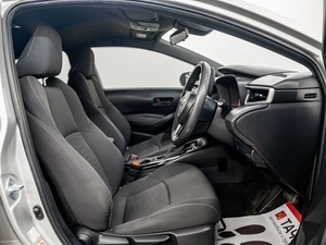 Хетчбэк Toyota Corolla 2020 года, 1900000 рублей, Красноярск