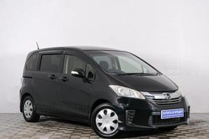 Минивэн Honda Freed 2014 года, 1259000 рублей, Красноярск