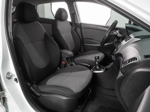 Хетчбэк Hyundai Solaris 2012 года, 809000 рублей, Воронеж