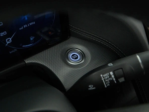 Седан Hongqi H5 2022 года, 2498999 рублей, Москва