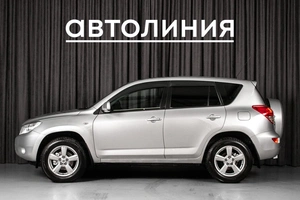 Внедорожник Toyota RAV4 2008 года, 1045000 рублей, Красноярск