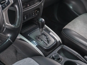 Пикап Mitsubishi L200 2017 года, 2488000 рублей, Сургут