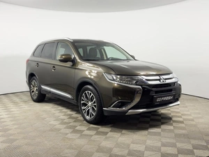 Внедорожник Mitsubishi Outlander 2018 года, 1927200 рублей, Казань