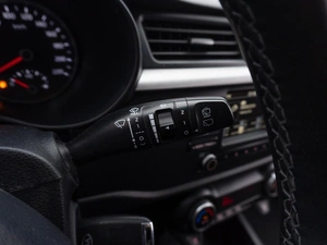 Хетчбэк Kia Rio X-Line 2019 года, 1499000 рублей, Саратов