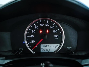 Седан Toyota Corolla Axio 2020 года, 1275000 рублей, Красноярск
