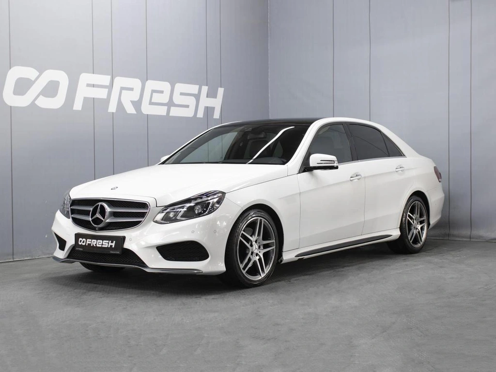 Седан Mercedes-benz E-класс 2013 года, 2330000 рублей, Омск