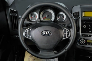 Универсал Kia Ceed 2008 года, 499000 рублей, Тюмень