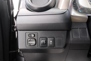 Внедорожник Toyota RAV4 2014 года, 2249000 рублей, Красноярск