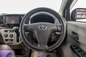 Хетчбэк Toyota Pixis Epoch 2016 года, 679000 рублей, Барнаул