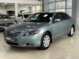 Седан Toyota Camry 2007 года, 997000 рублей, Солонцы