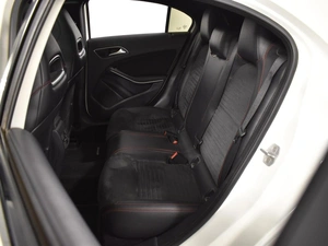 Хетчбэк Mercedes-benz A-класс 2014 года, 1831900 рублей, Казань