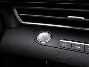 Седан Hyundai Elantra 2024 года, 2530000 рублей, Краснодар