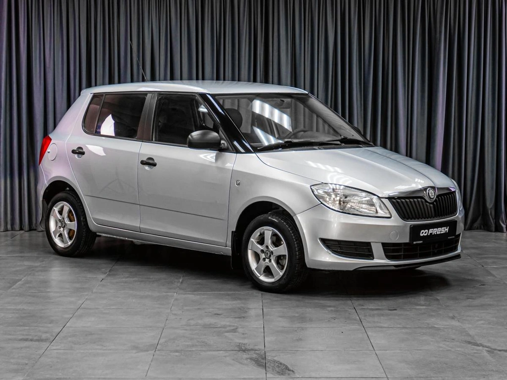 Хетчбэк Skoda Fabia 2010 года, 519000 рублей, Тюмень