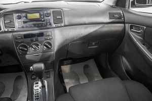 Хетчбэк Toyota Corolla 2006 года, 649000 рублей, Барнаул