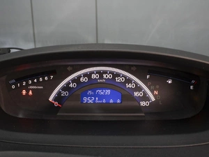 Минивэн Honda Freed 2015 года, 1050000 рублей, Омск