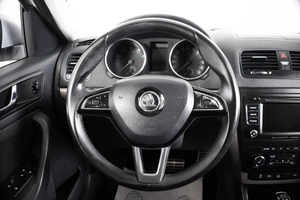 Внедорожник Skoda Yeti 2014 года, 1239000 рублей, Пермь