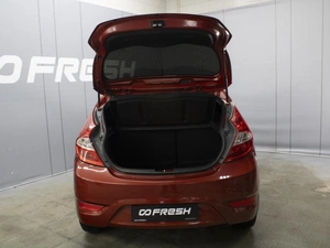 Хетчбэк Hyundai Solaris 2013 года, 1010000 рублей, Омск