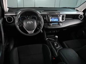 Внедорожник Toyota RAV4 2016 года, 2889000 рублей, Аксай