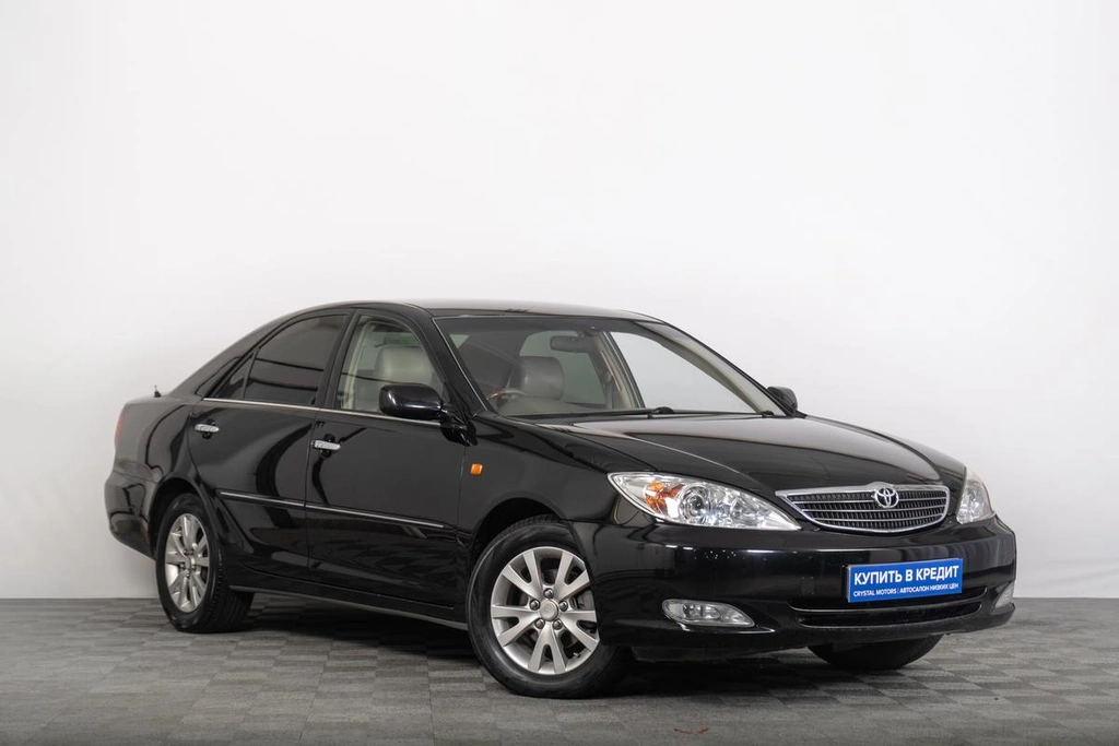 Седан Toyota Camry 2004 года, 949000 рублей, Томск
