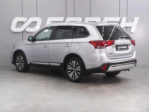 Внедорожник Mitsubishi Outlander 2019 года, 1899000 рублей, Воронеж