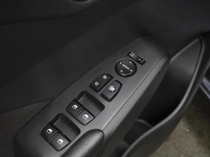 Седан Hyundai Solaris 2017 года, 1220000 рублей, Омск