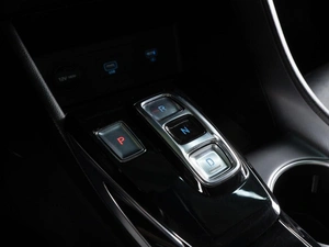 Седан Hyundai Sonata 2019 года, 2440000 рублей, Волгоград