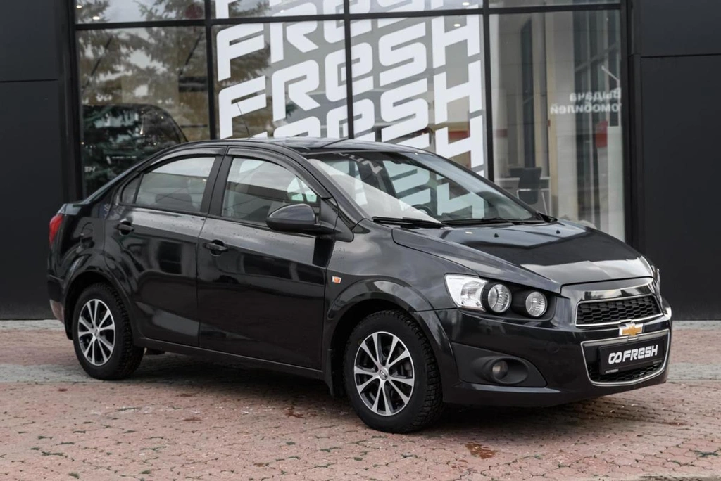 Седан Chevrolet Aveo 2013 года, 749000 рублей, Ульяновск