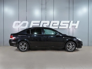 Седан Opel Astra 2013 года, 599000 рублей, Воронеж